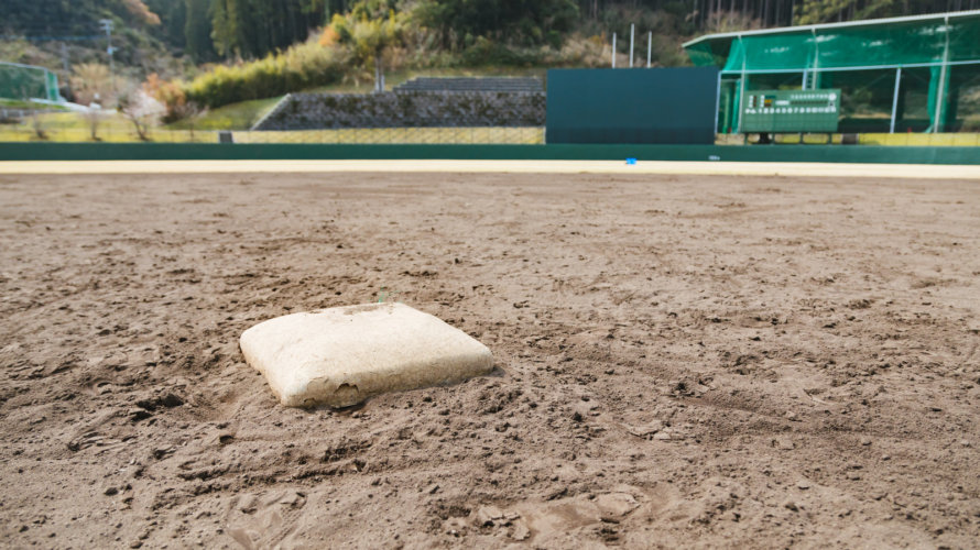 プロ野球選手の彼女になるには?出会い方や付き合う方法を紹介